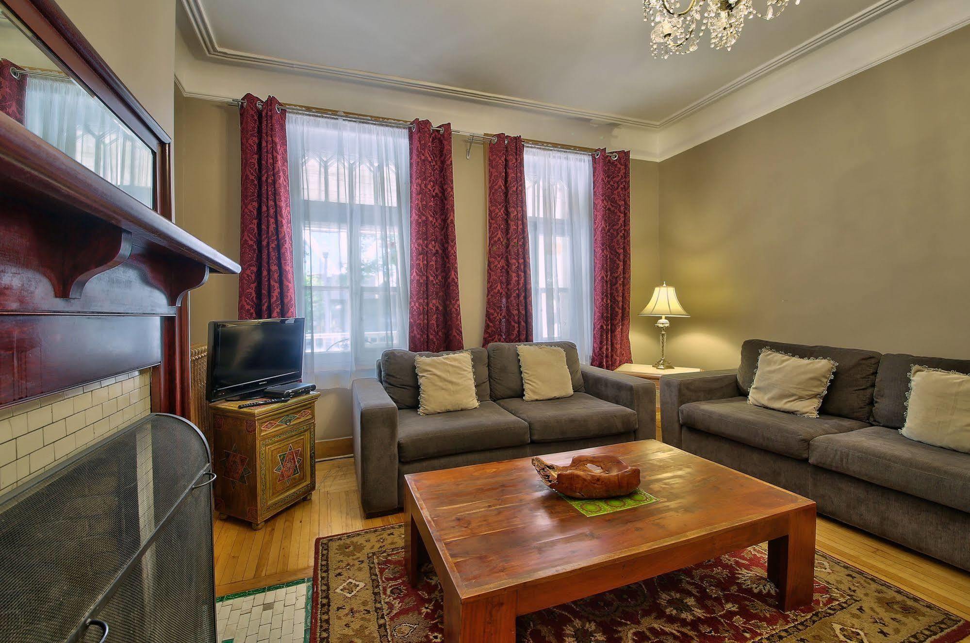 Les Maisons Montcalm Квебек Екстериор снимка